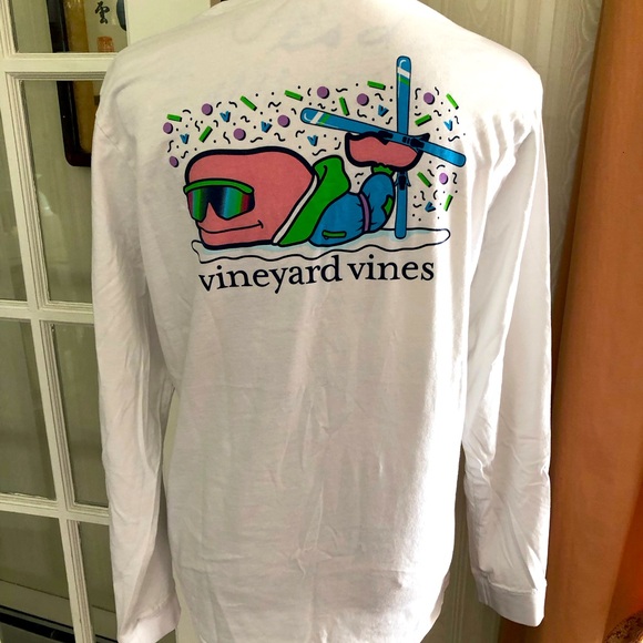 VINEYARD VINE BOYS LONG SLEEVE CREW - Picture 1 of 13